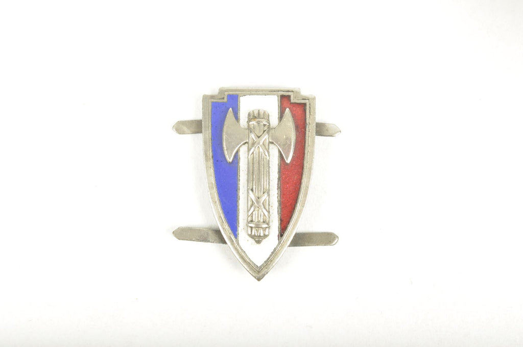 Insigne de képi POLICE, carte, émail, matricé, 40 mm , FABRICANT Insigne de képi POLICE, carte, émail, matricé, 40 mm , FABRICANT