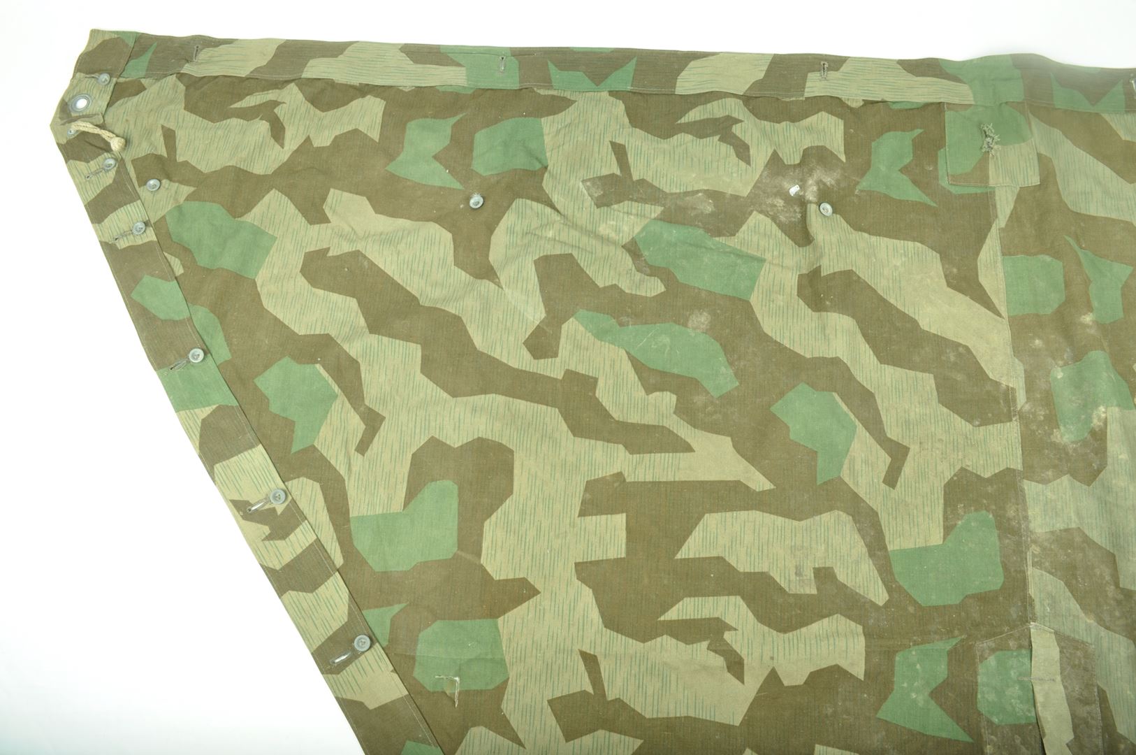 Zeltbahn / Poncho WH camouflé daté 1944