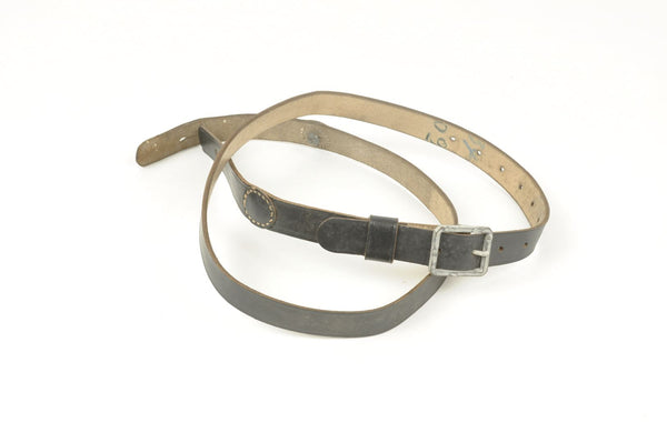 Sangle de boitier à jumelles datée 1941