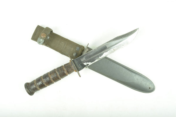 Couteau de combat MK2 US Navy CAMILLUS / Marquage lame
