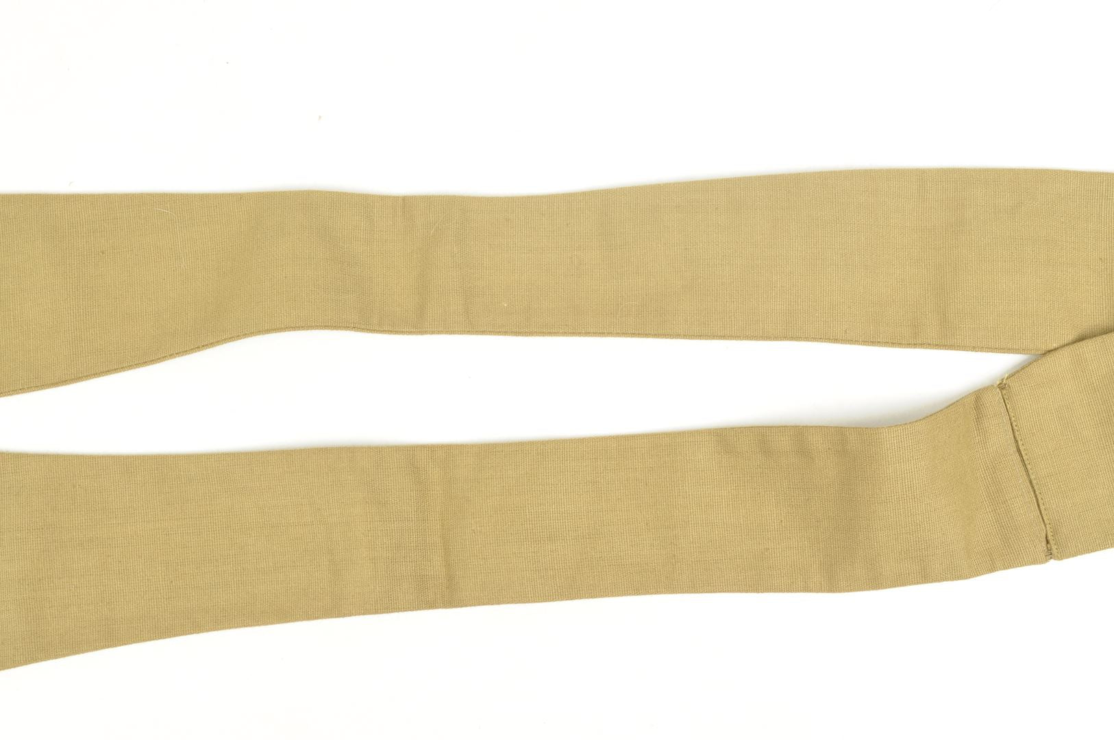 Cravate modèle 13 / NEUVE DE STOCK