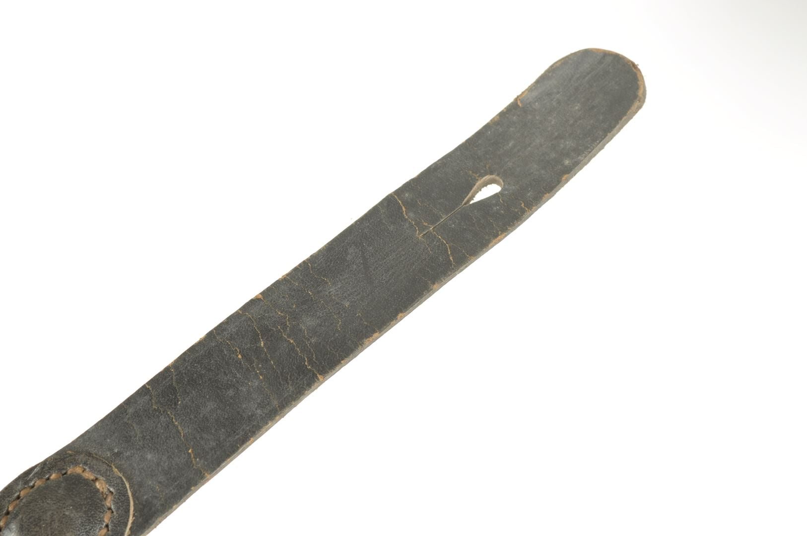 Sangle de boitier à jumelles datée 1941