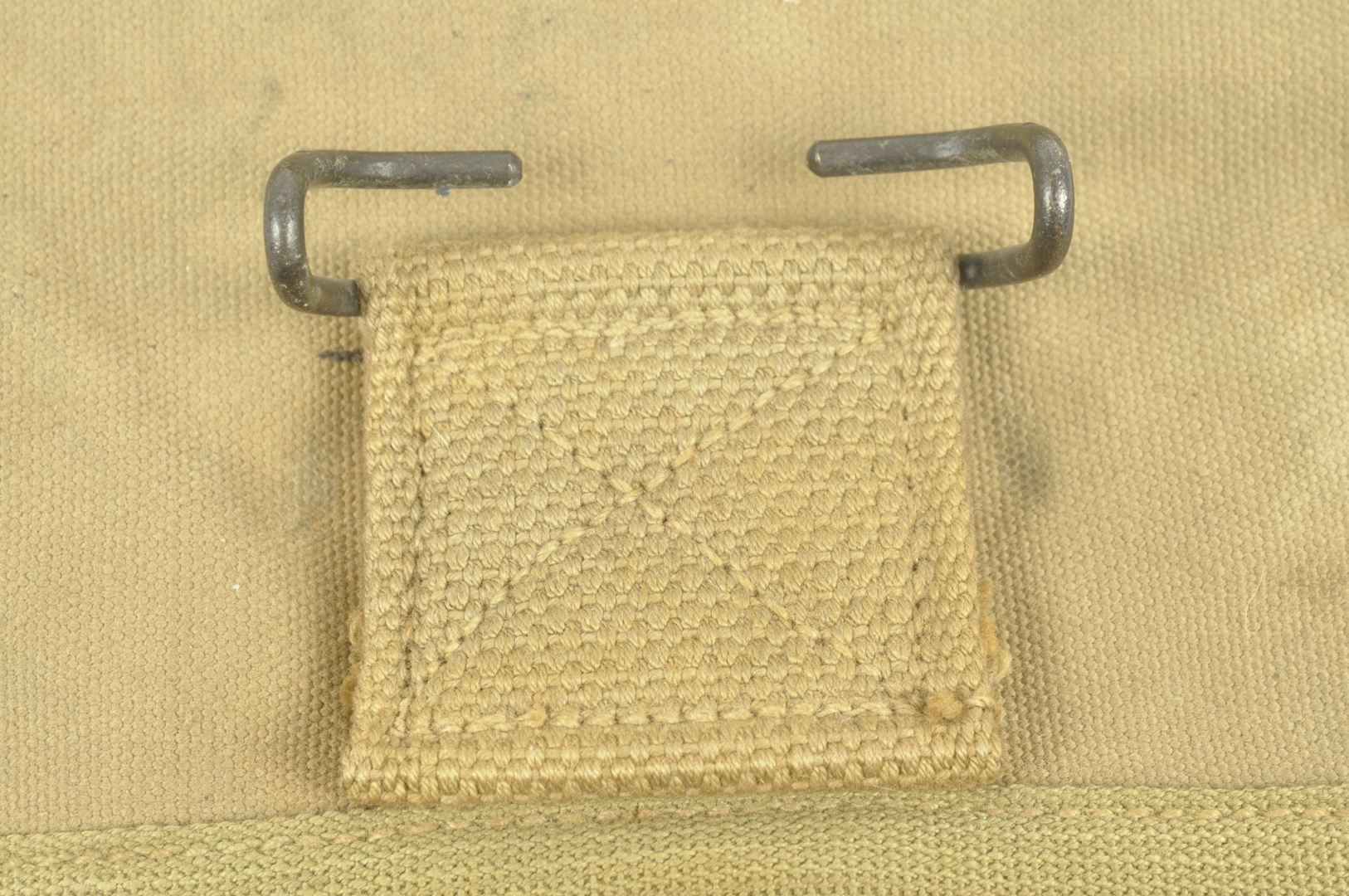 Housse de pelle 1910 "10Tth Mountain DIvision" daté 1942