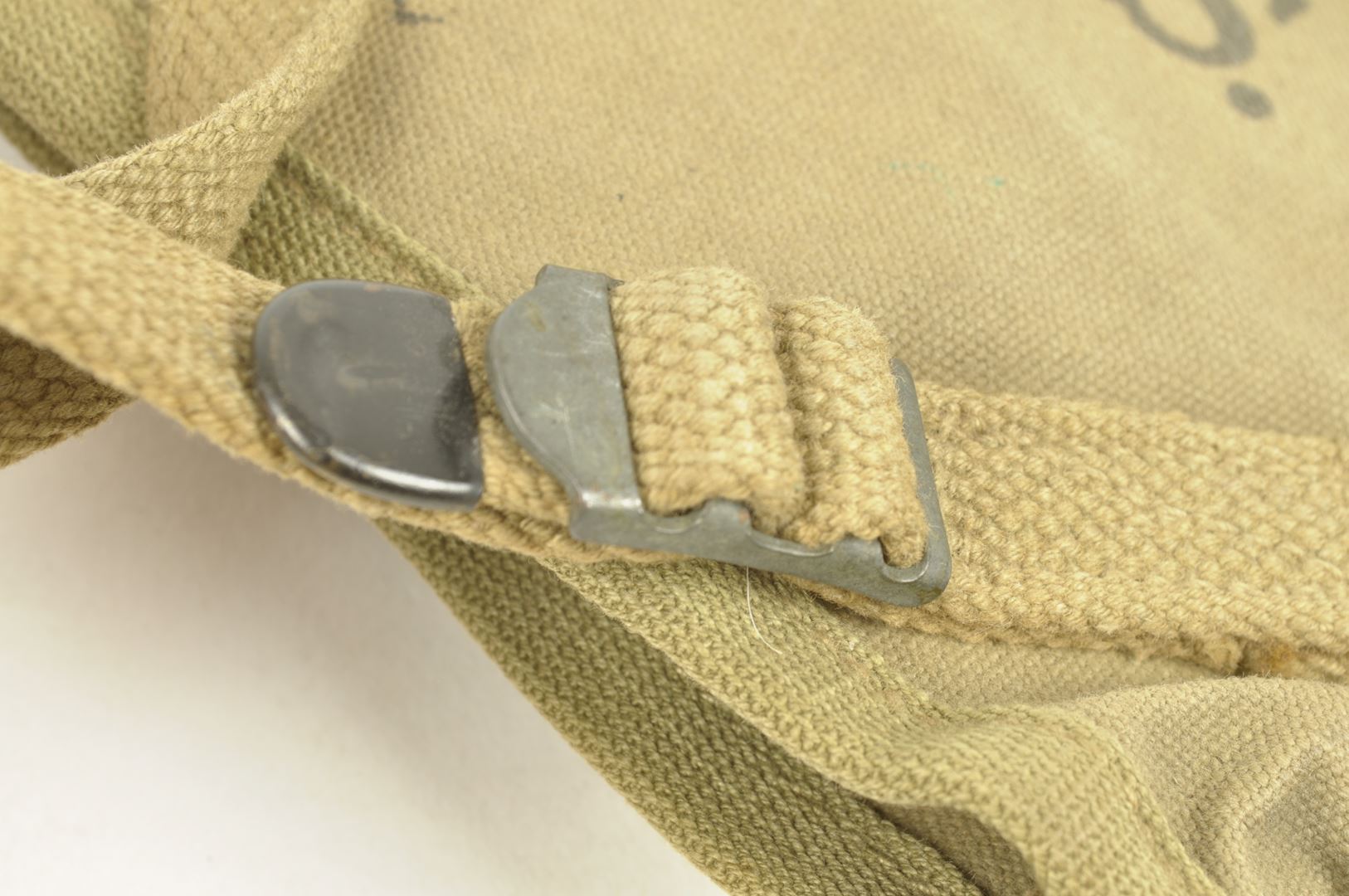 Housse de pelle 1910 "10Tth Mountain DIvision" daté 1942
