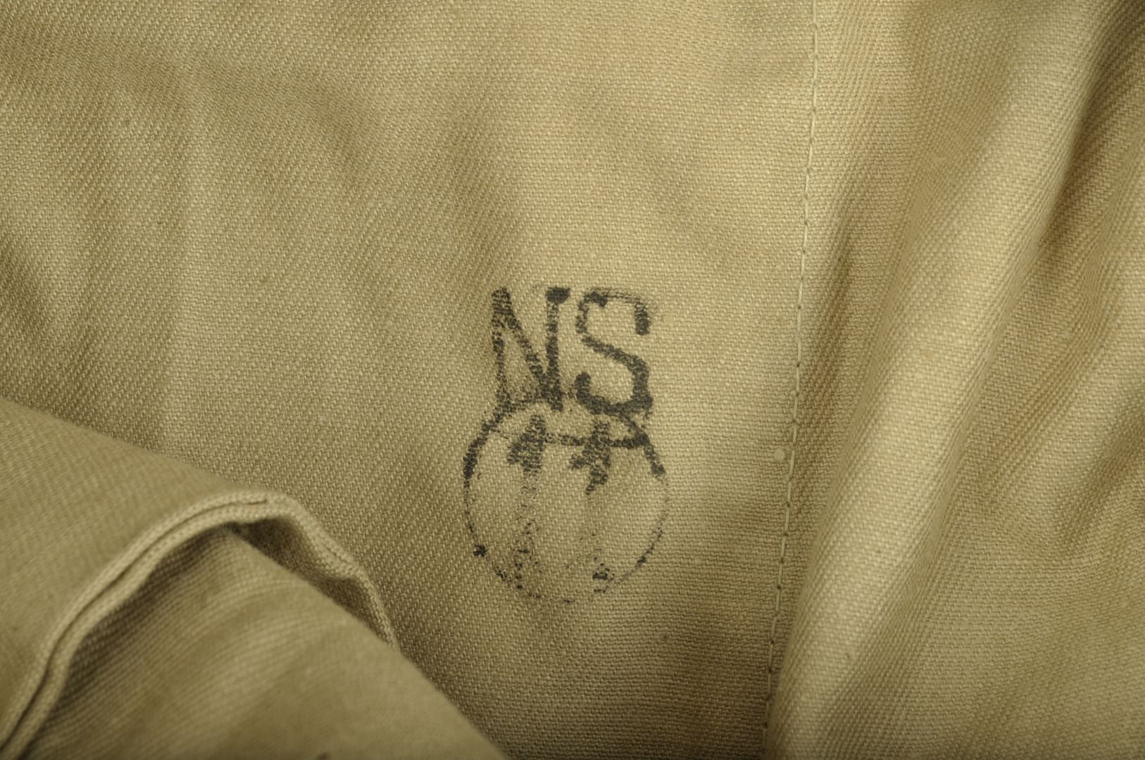 Pantalon Anglais Khaki Drill daté 1944 / ETAT NEUF