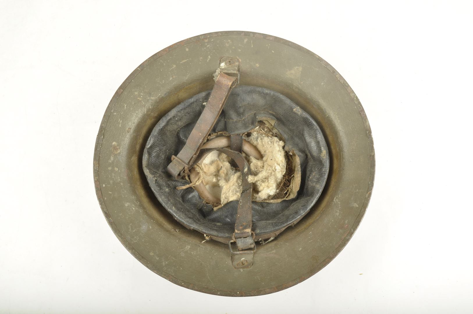 Casque Américain 6th infantry division de fabrication Britannique