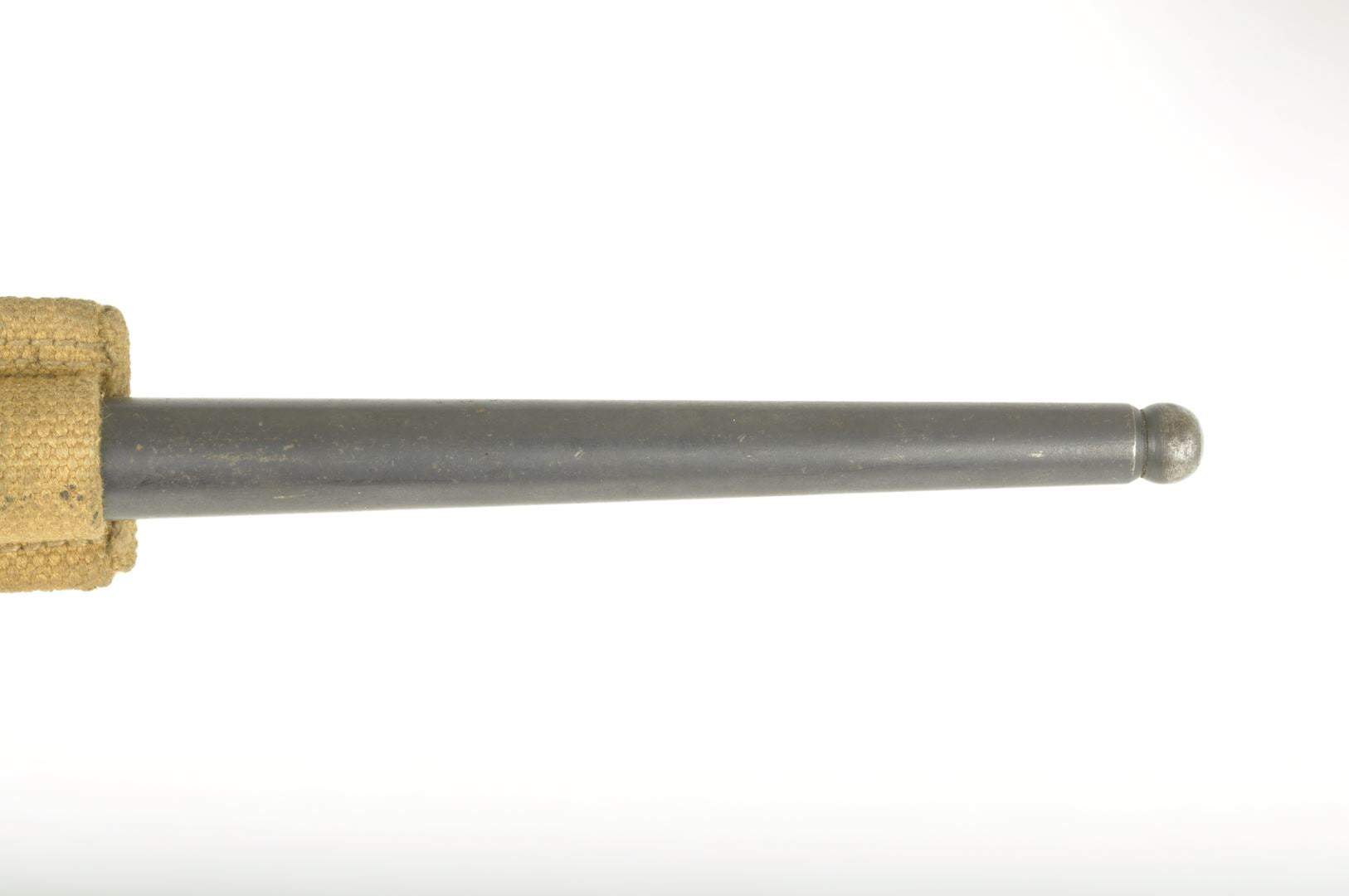 Baïonnette N°4 MKIII Joseph Lucas Ltd avec son porte fourreau Canadien daté 1944