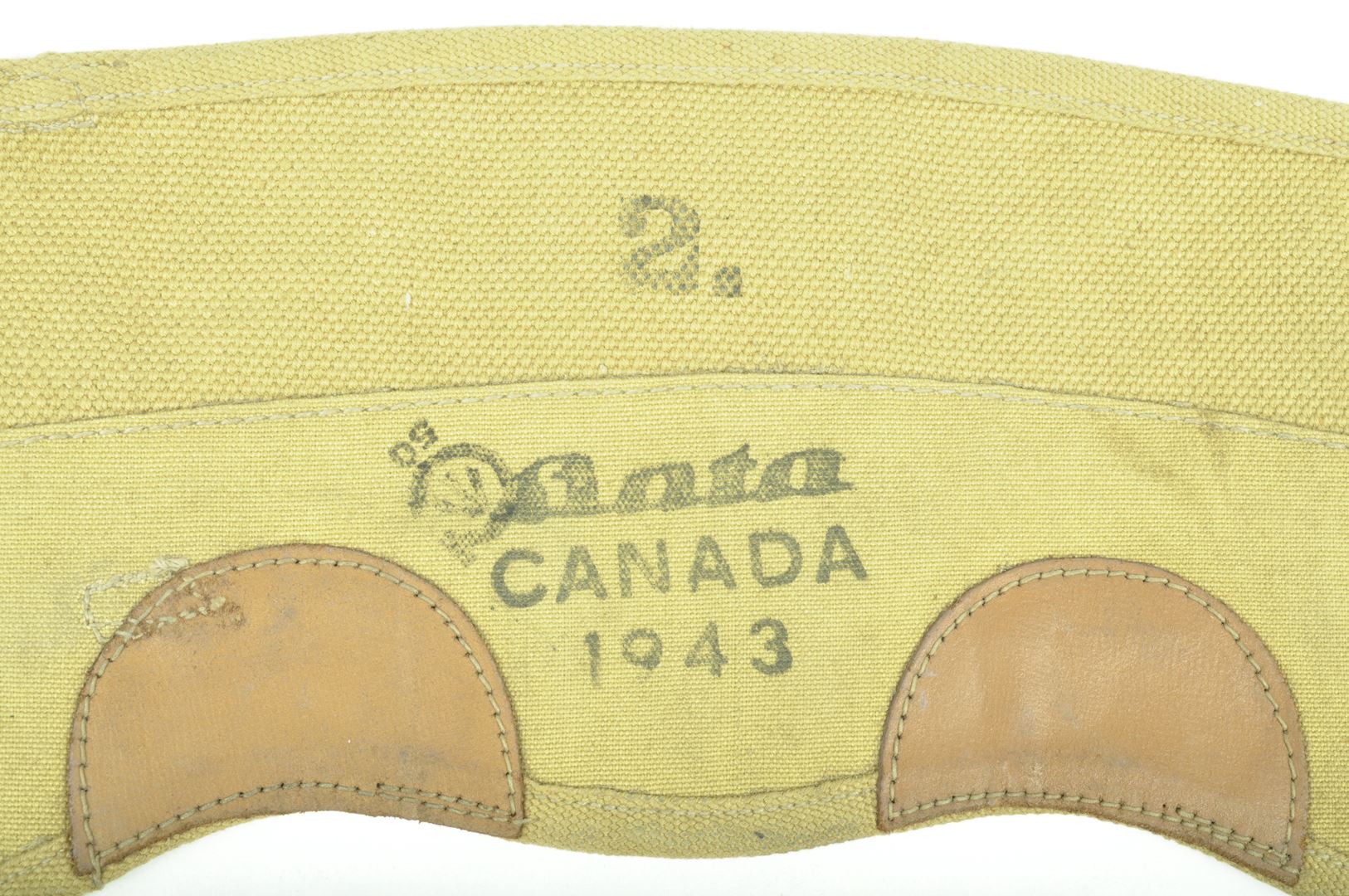 Guêtrons Canadiens "BATA" datés 1943