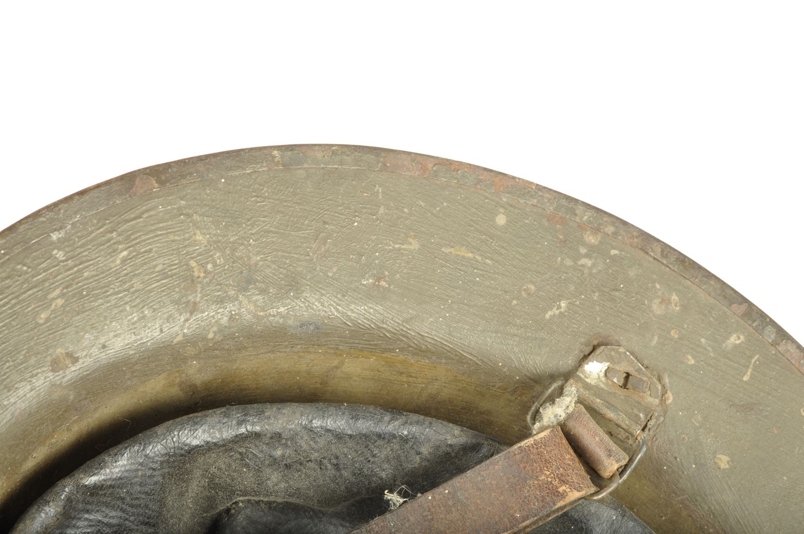 Casque Américain 6th infantry division de fabrication Britannique