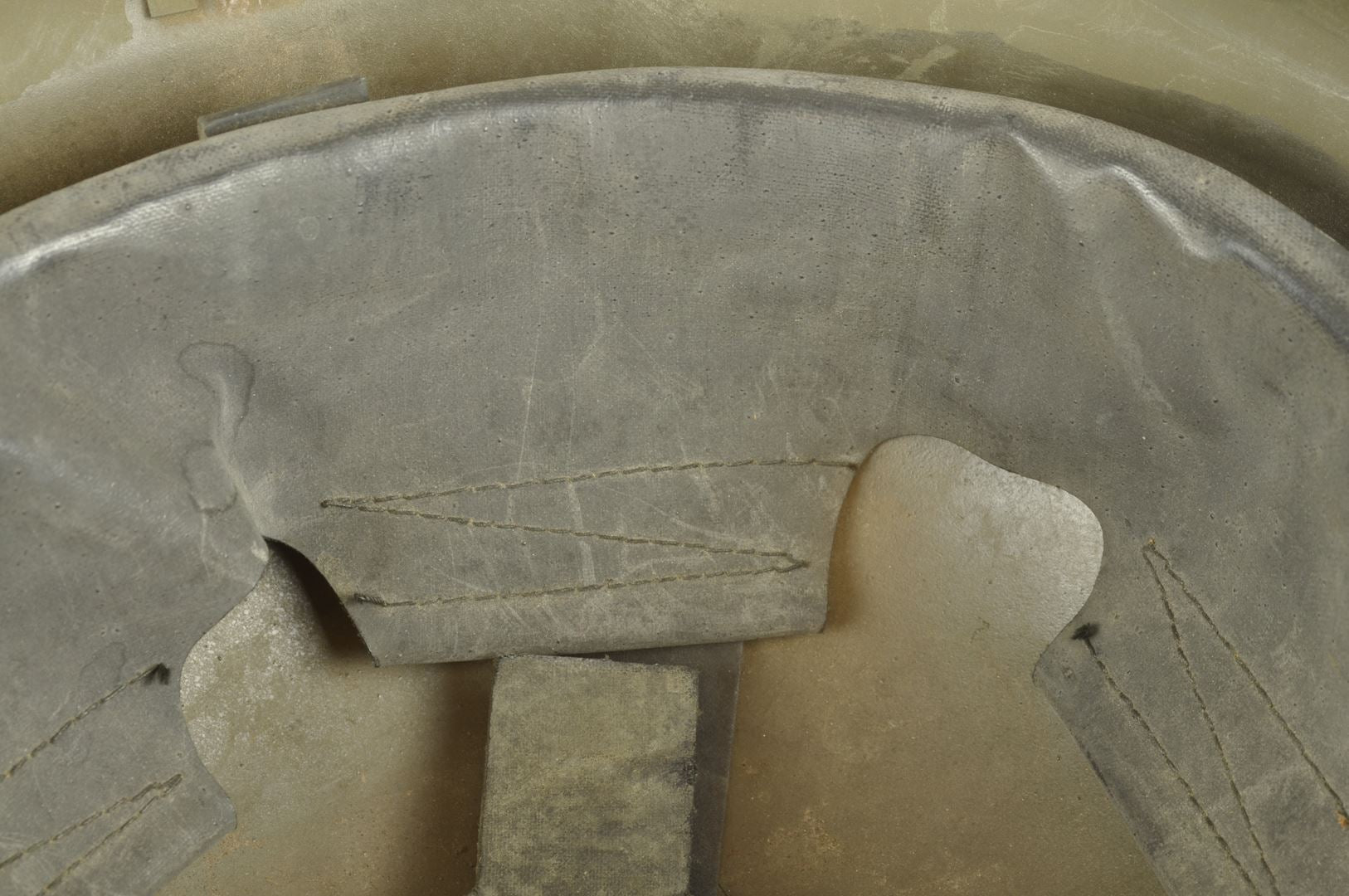 Casque Canadien  MKI daté 1941 /  Nominatif