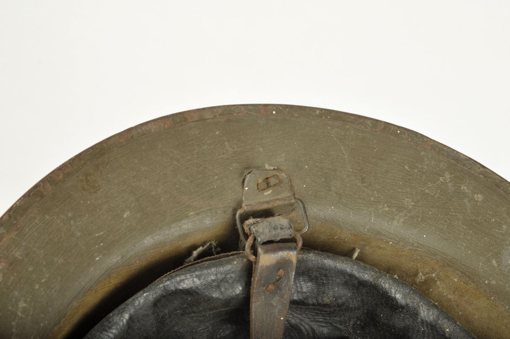 Casque Américain 6th infantry division de fabrication Britannique