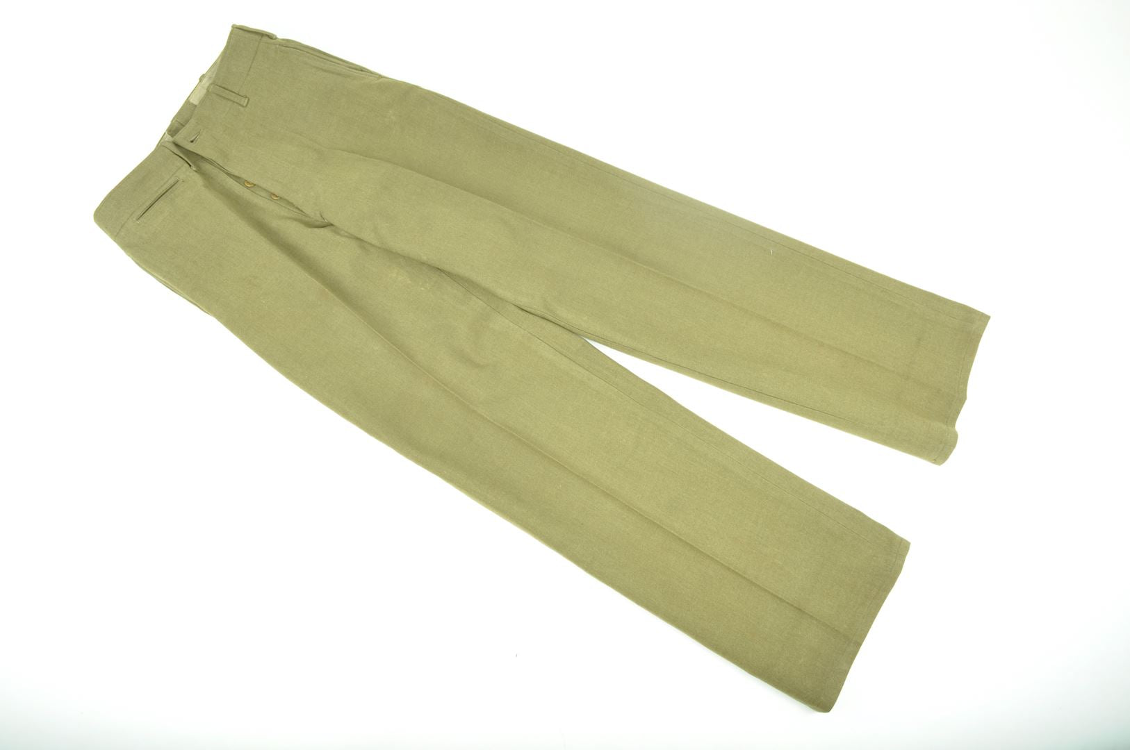 Pantalon moutarde daté 1941