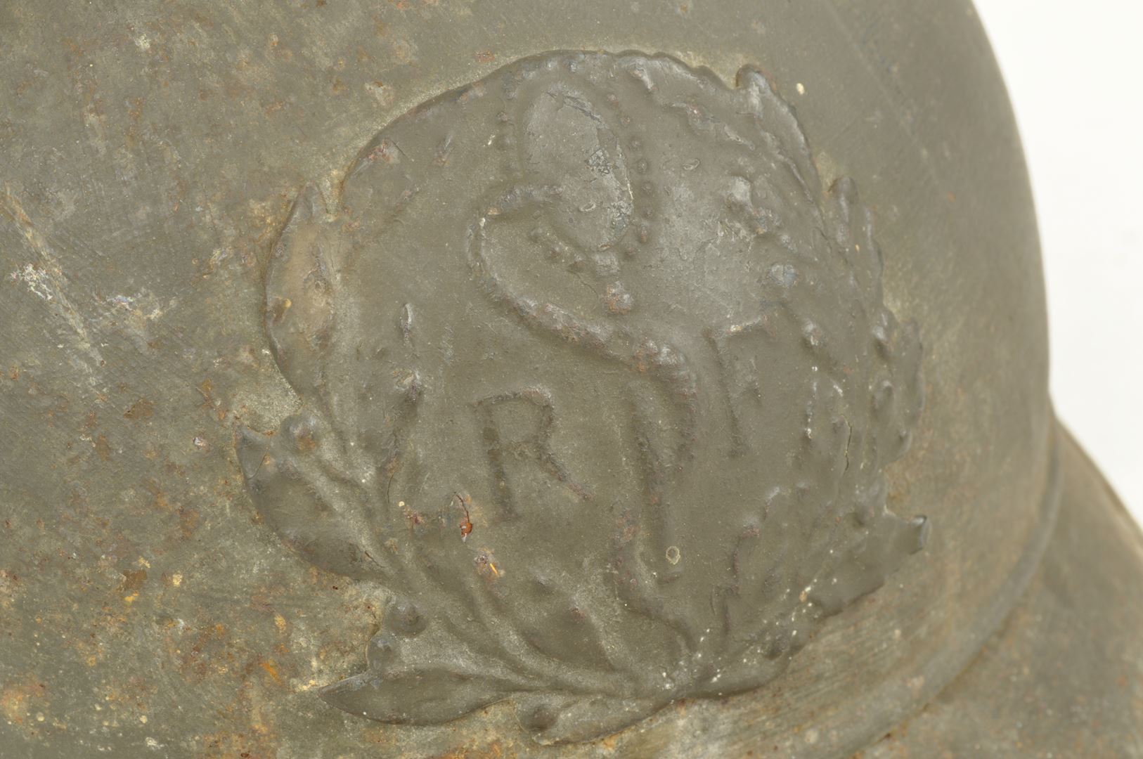 Ensemble nominatif d'un Pharmacien Casque / Képi