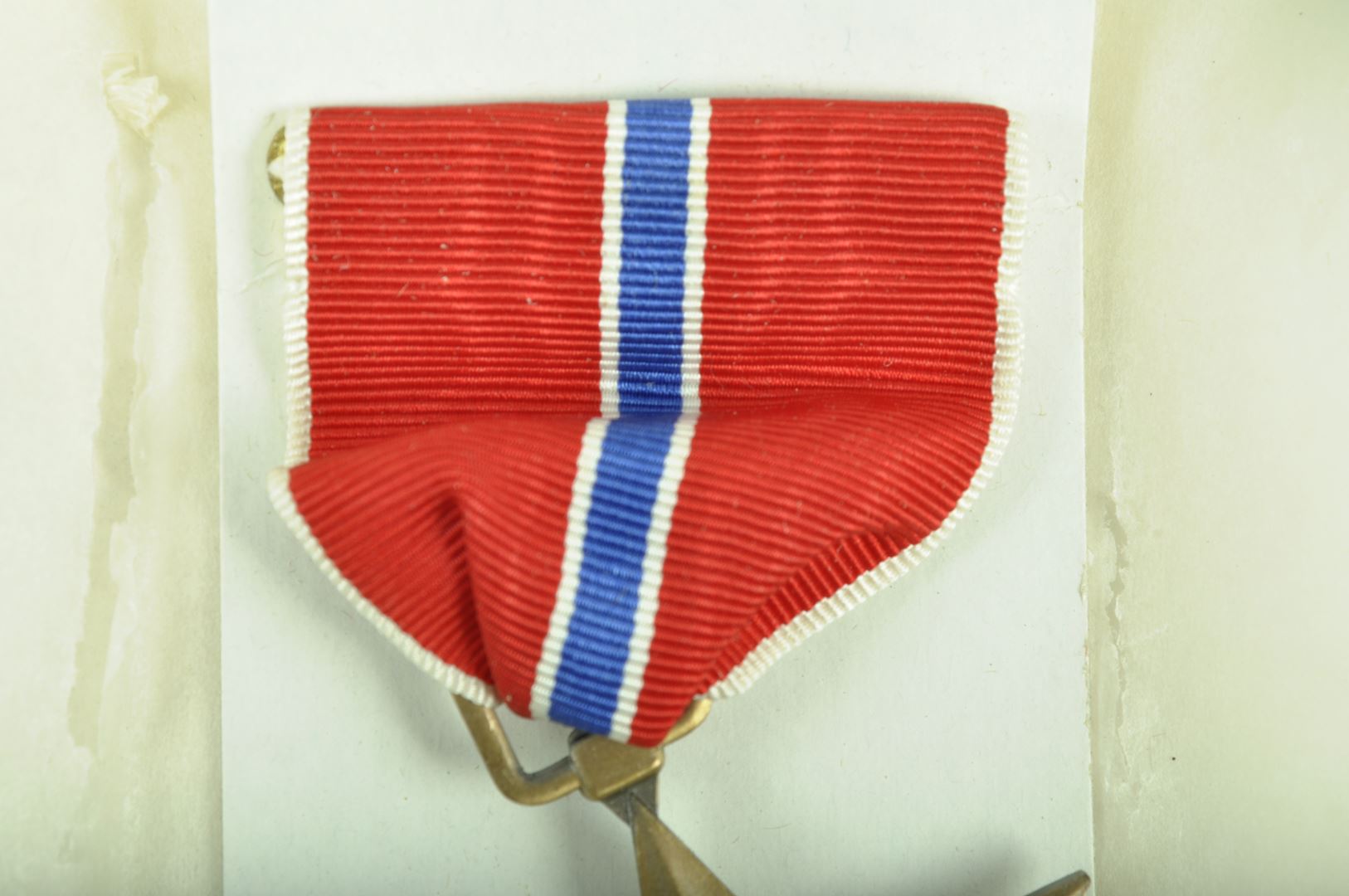 Médaille Bronze Star avec sa boite datée 1944