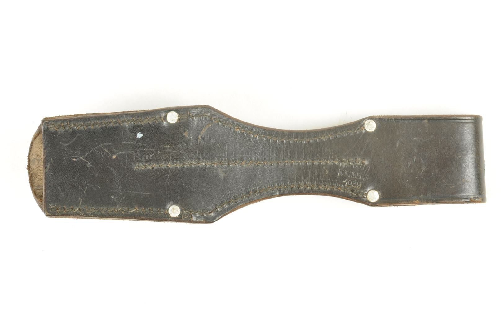 Gousset porte baïonnette 98k daté 1939 / ETAT NEUF