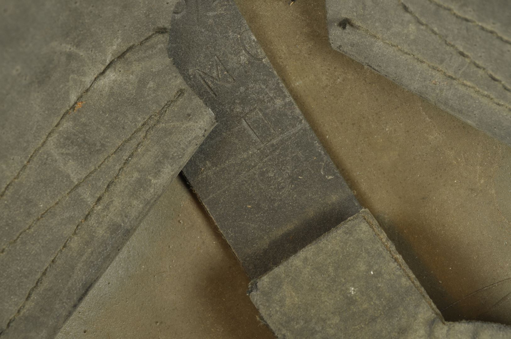 Casque Canadien  MKI daté 1941 /  Nominatif