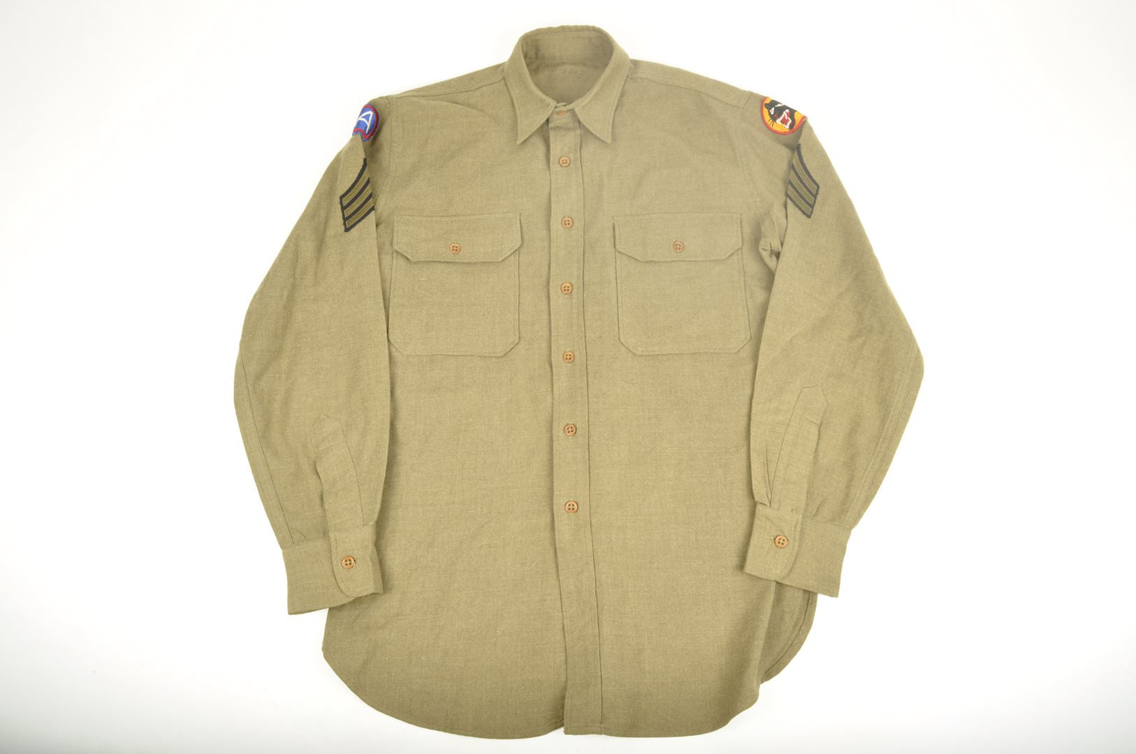 Chemise "moutarde" 66th Infantry Division / datée 1941