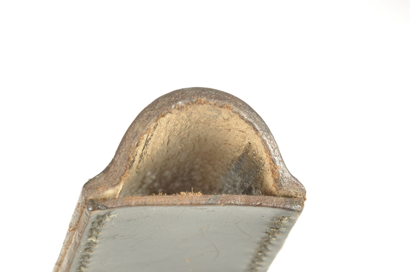 Gousset porte baïonnette 98k daté 1939 / ETAT NEUF