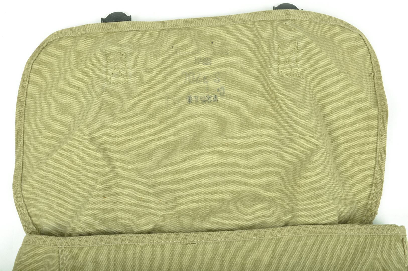 Musette M36 datée 1943 d'un Officier / Nominative