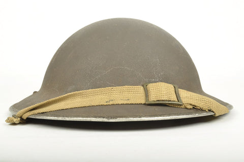 Casque Britannique MKII insignes "VII" / Saint-Vaast-la-Hougue