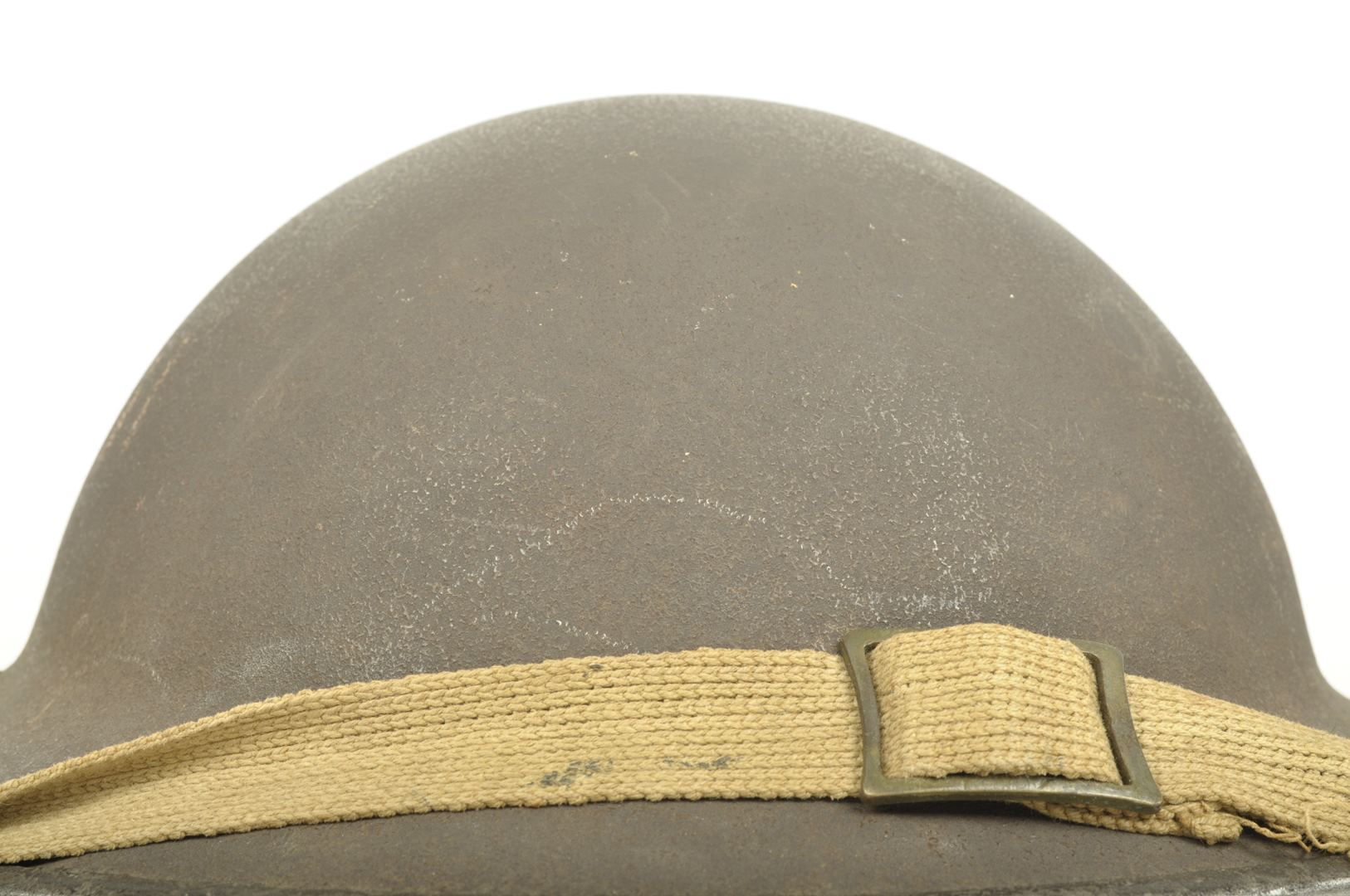 Casque Britannique MKII insignes "VII" / Saint-Vaast-la-Hougue
