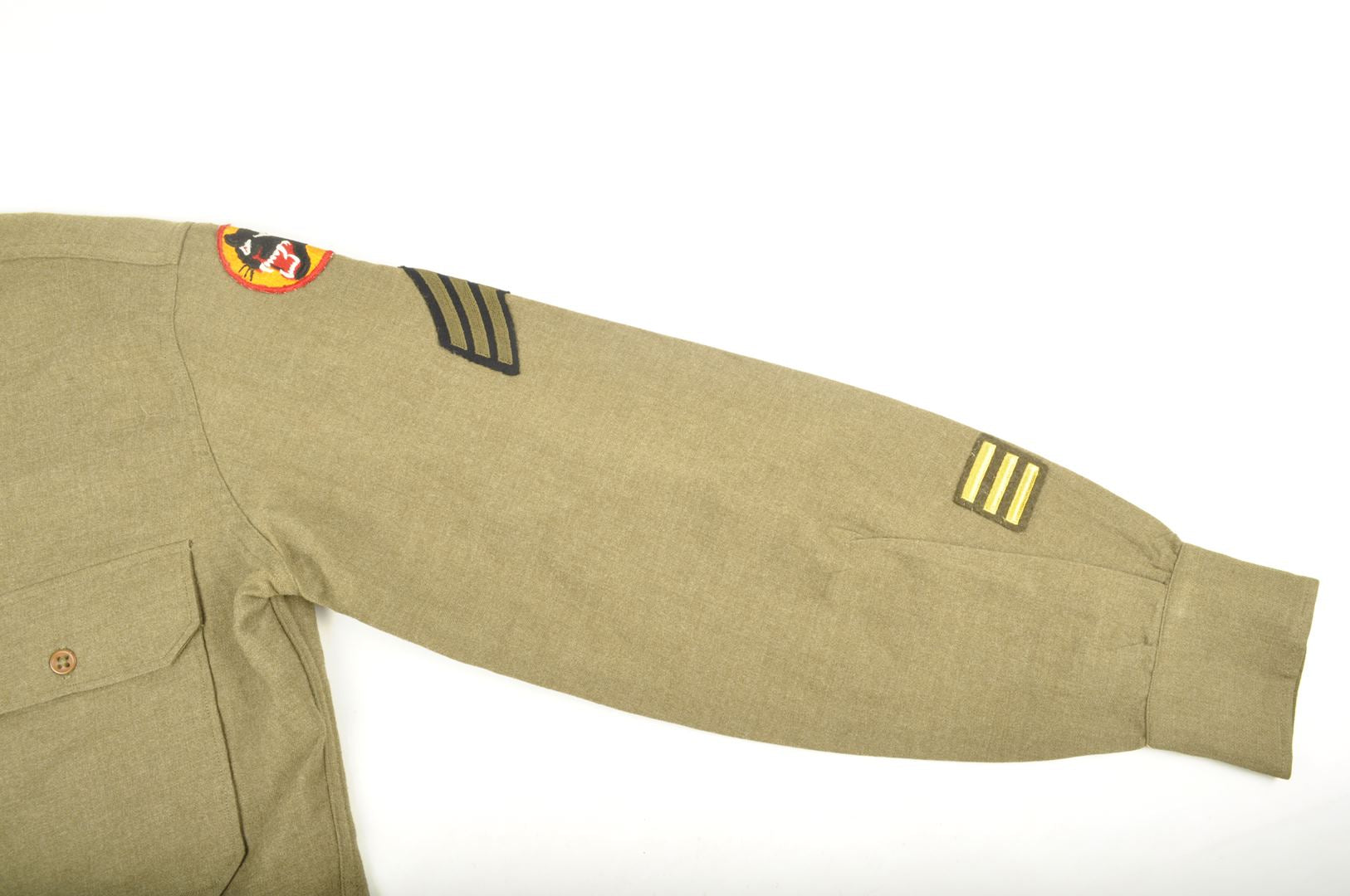Chemise "moutarde" 66th Infantry Division / datée 1941