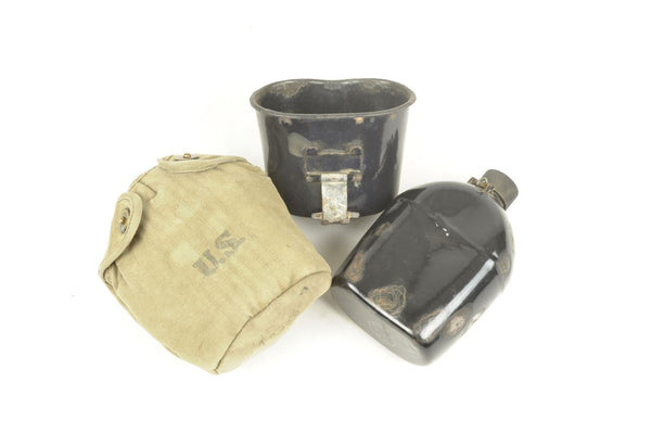 Gourde Américaine 1910 émaillée / quart émaillé 1942