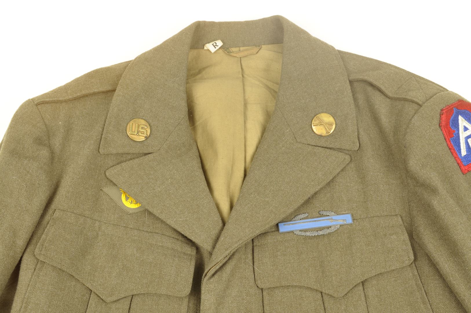 Blouson Ike daté 1944 Nominatif 5ième Armée