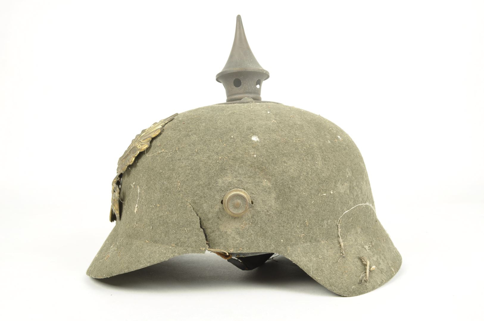 Casque à pointe Prussien " Ersatz" en feutre daté 1915 sortie de grenier / Vosges