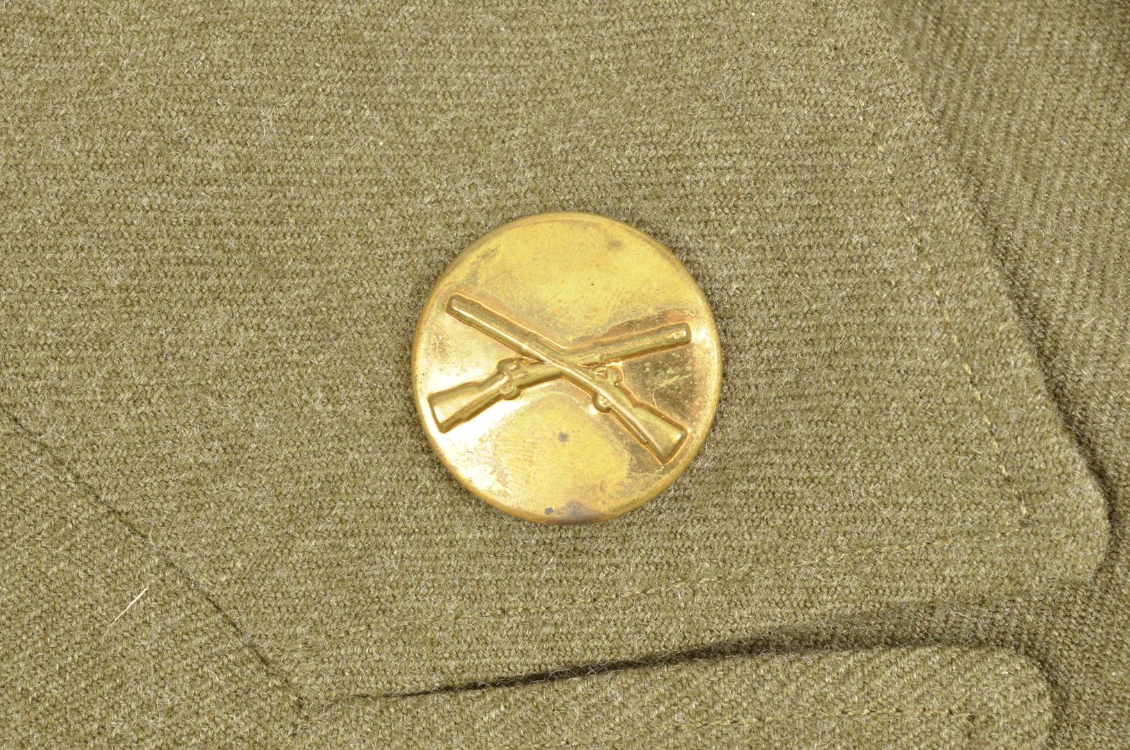 Blouson Ike daté 1944 Nominatif 5ième Armée