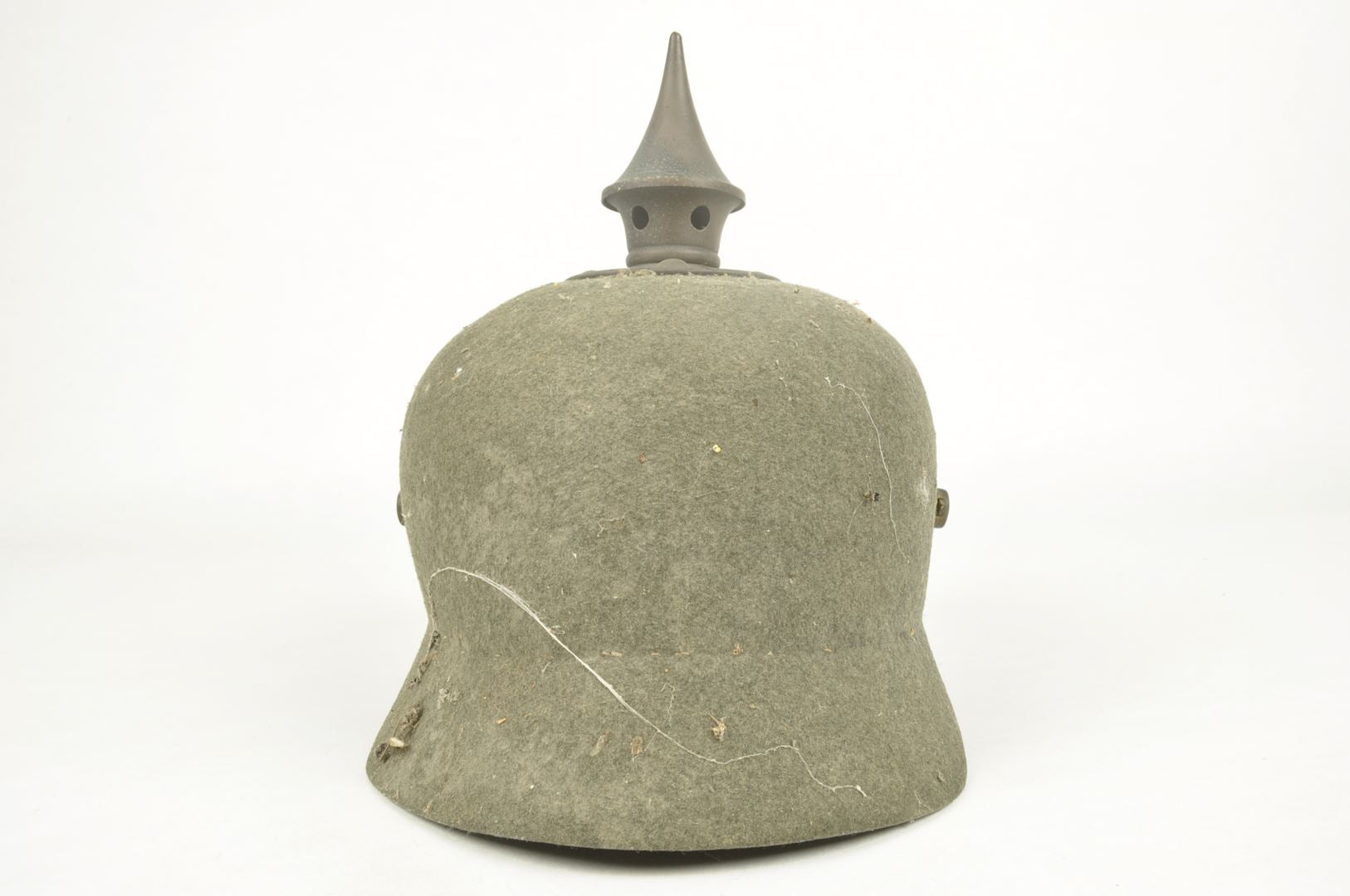 Casque à pointe Prussien " Ersatz" en feutre daté 1915 sortie de grenier / Vosges