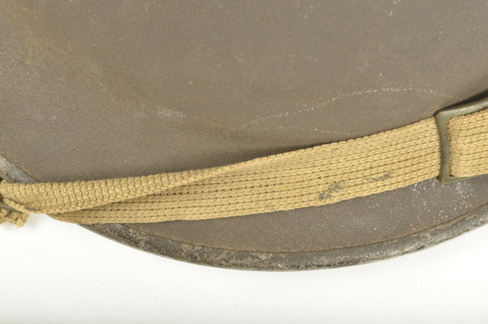 Casque Britannique MKII insignes "VII" / Saint-Vaast-la-Hougue