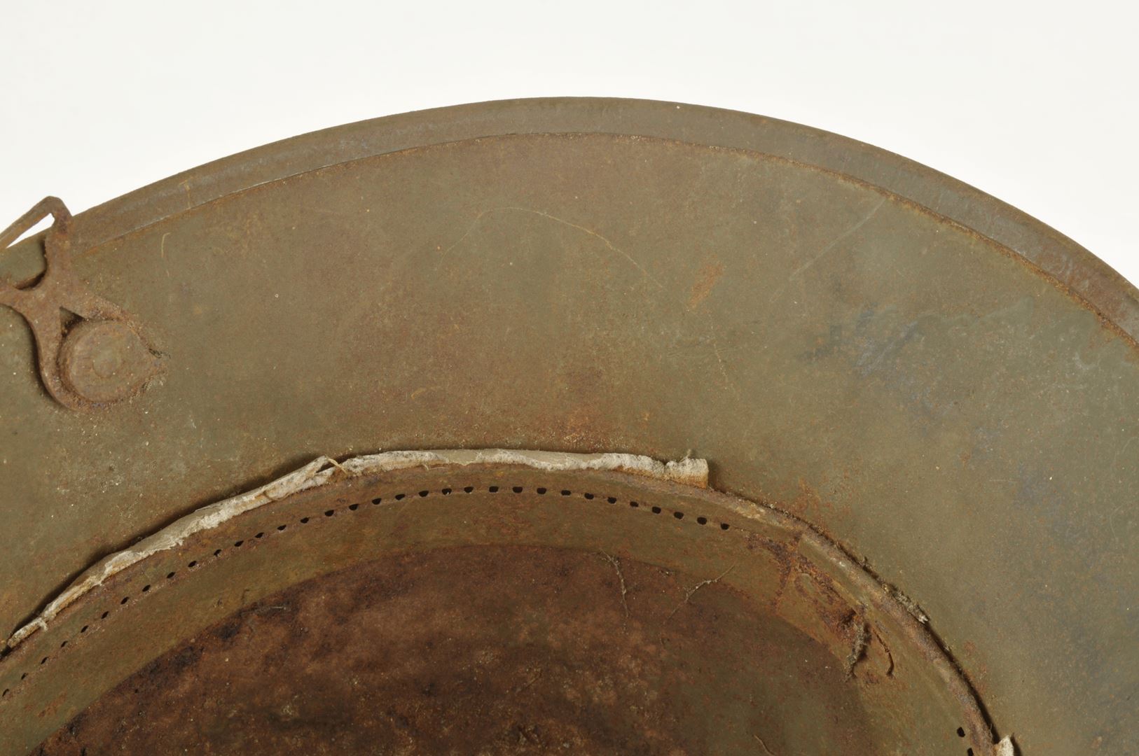 Casque Allemand modèle 1917 sorti de grenier / Alsace