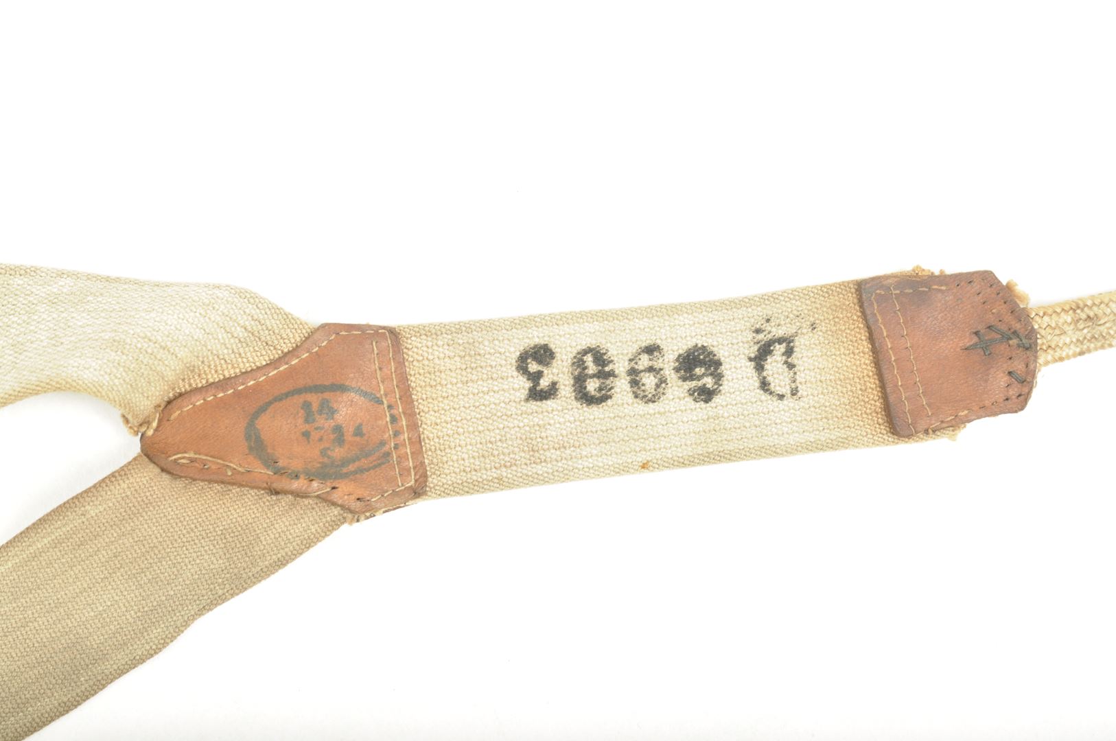 Paire de bretelles modèle 1922 datées 1924