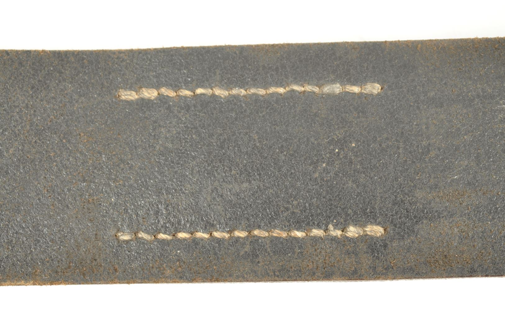 Ceinturon Allemand WH daté 1942