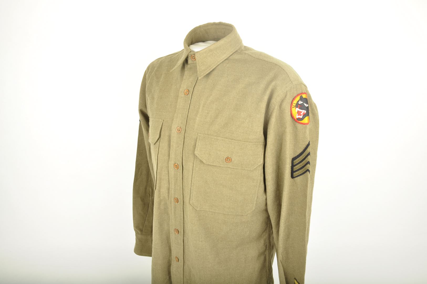 Chemise "moutarde" 66th Infantry Division / datée 1941