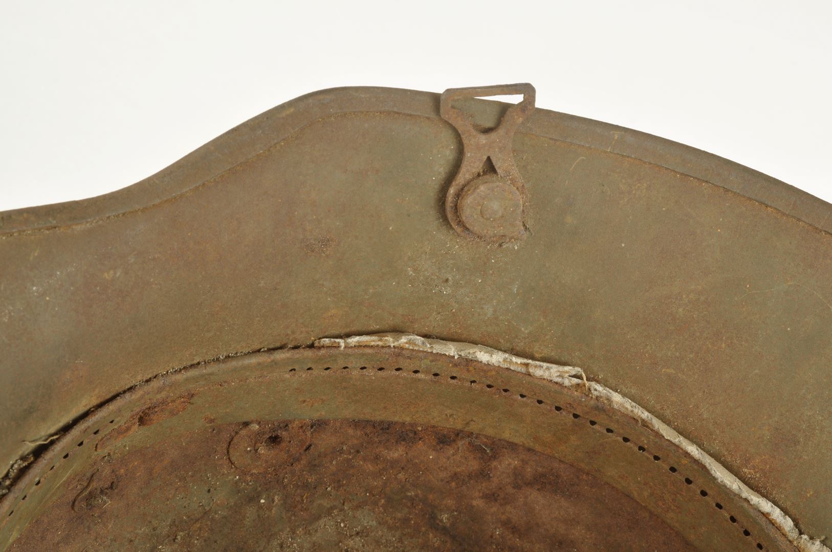 Casque Allemand modèle 1917 sorti de grenier / Alsace