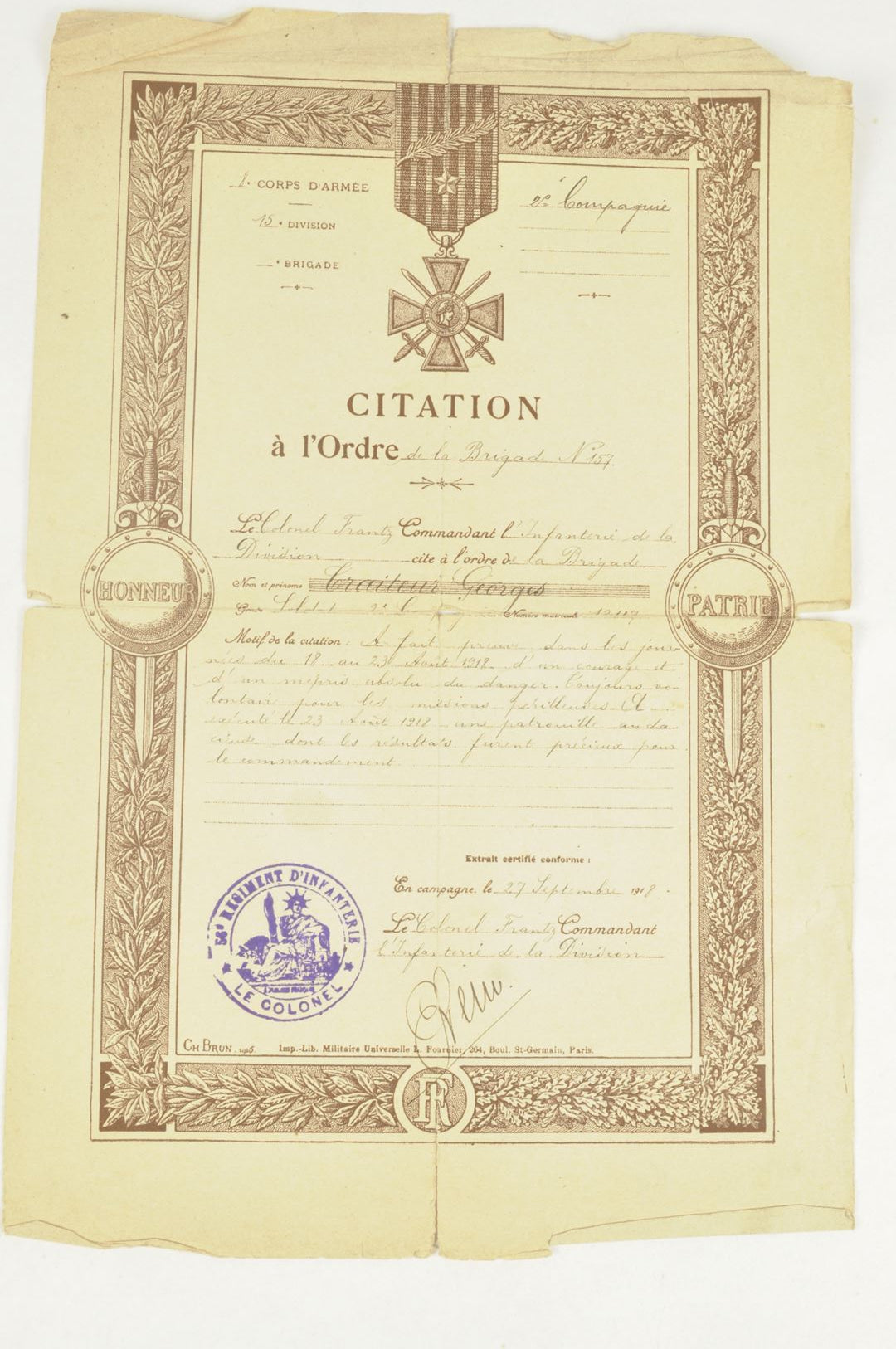 Souvenirs du soldat TRAITEUR 56ième RI / Casque et documents