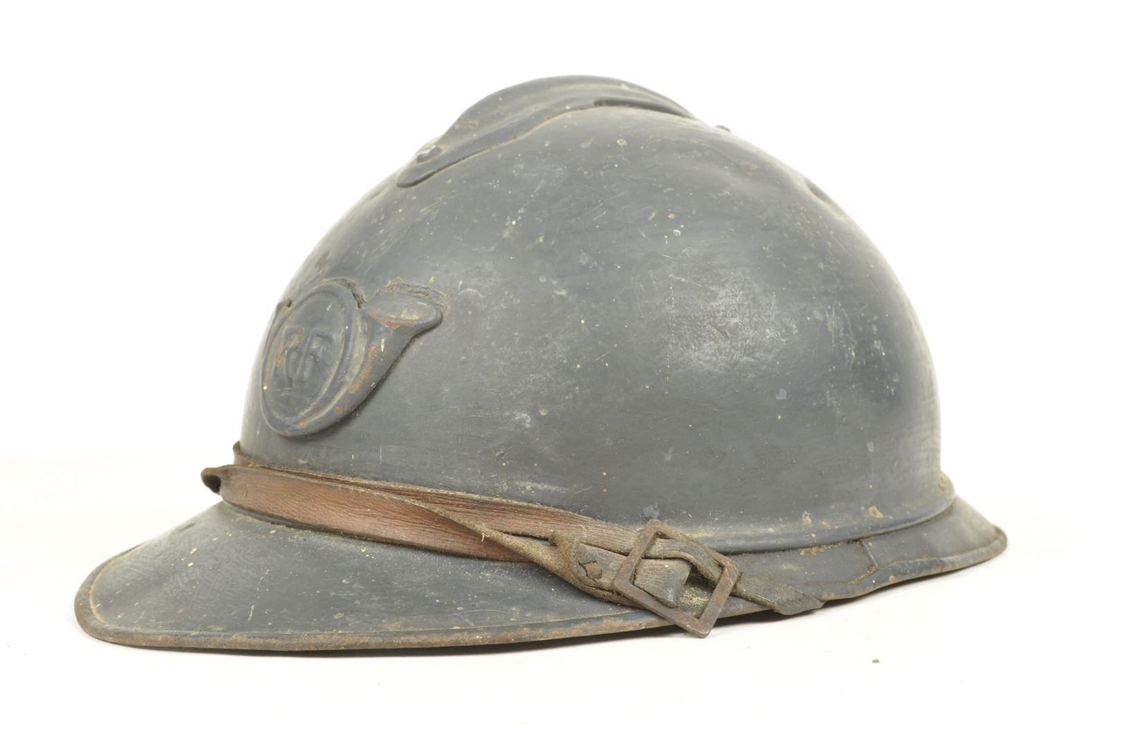 Casque Adrian de Chasseurs modèle 1915  sorti de grenier / Nominatif