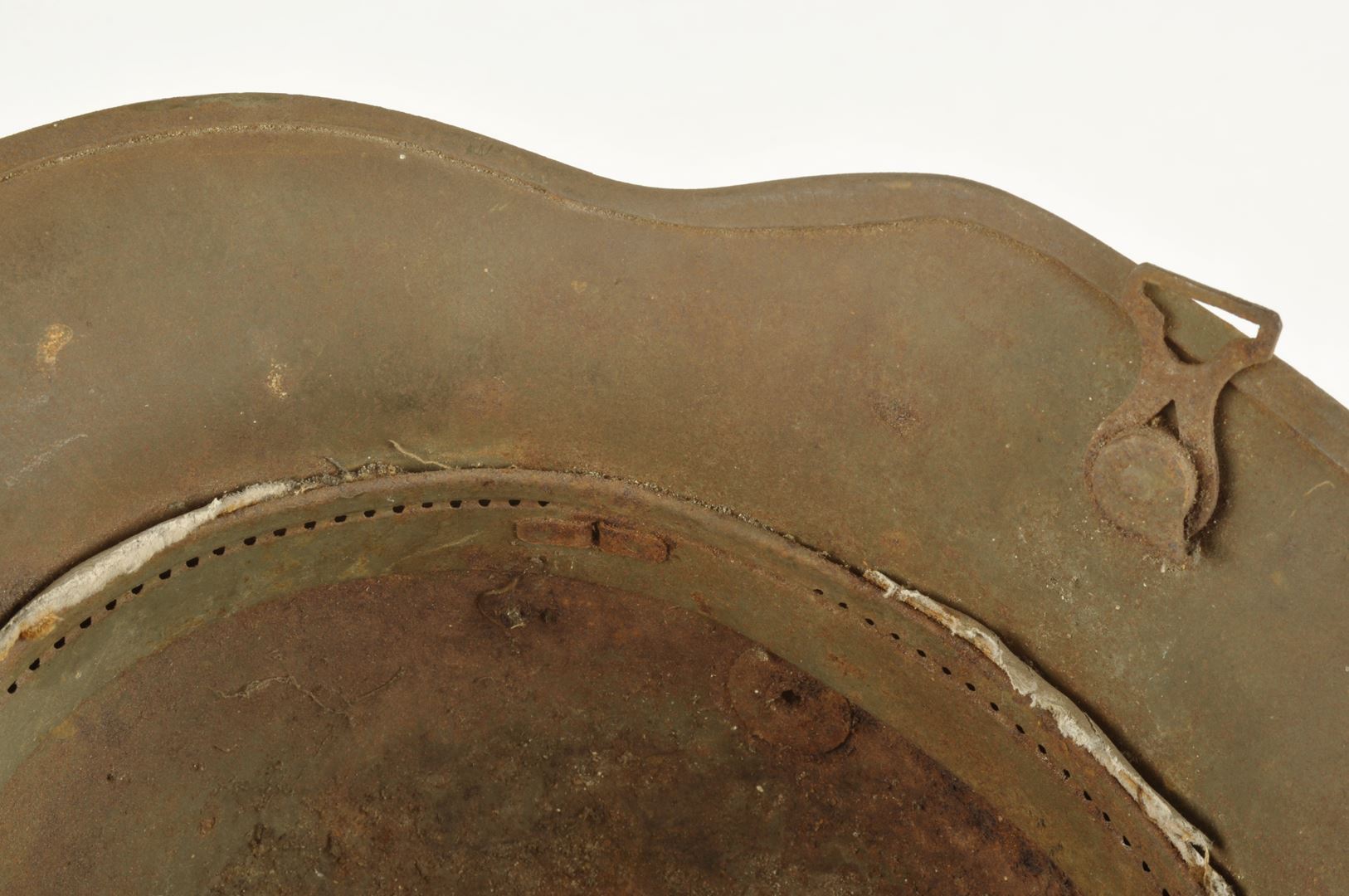 Casque Allemand modèle 1917 sorti de grenier / Alsace