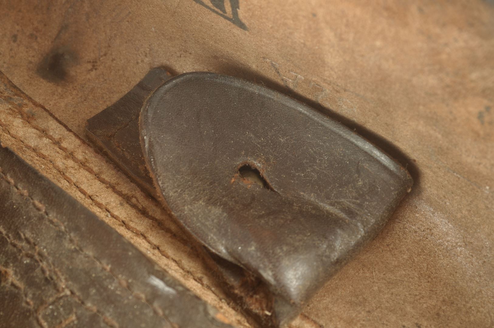 Etui P08 réceptionné du 32°Régiment d'Artillerie Saxon