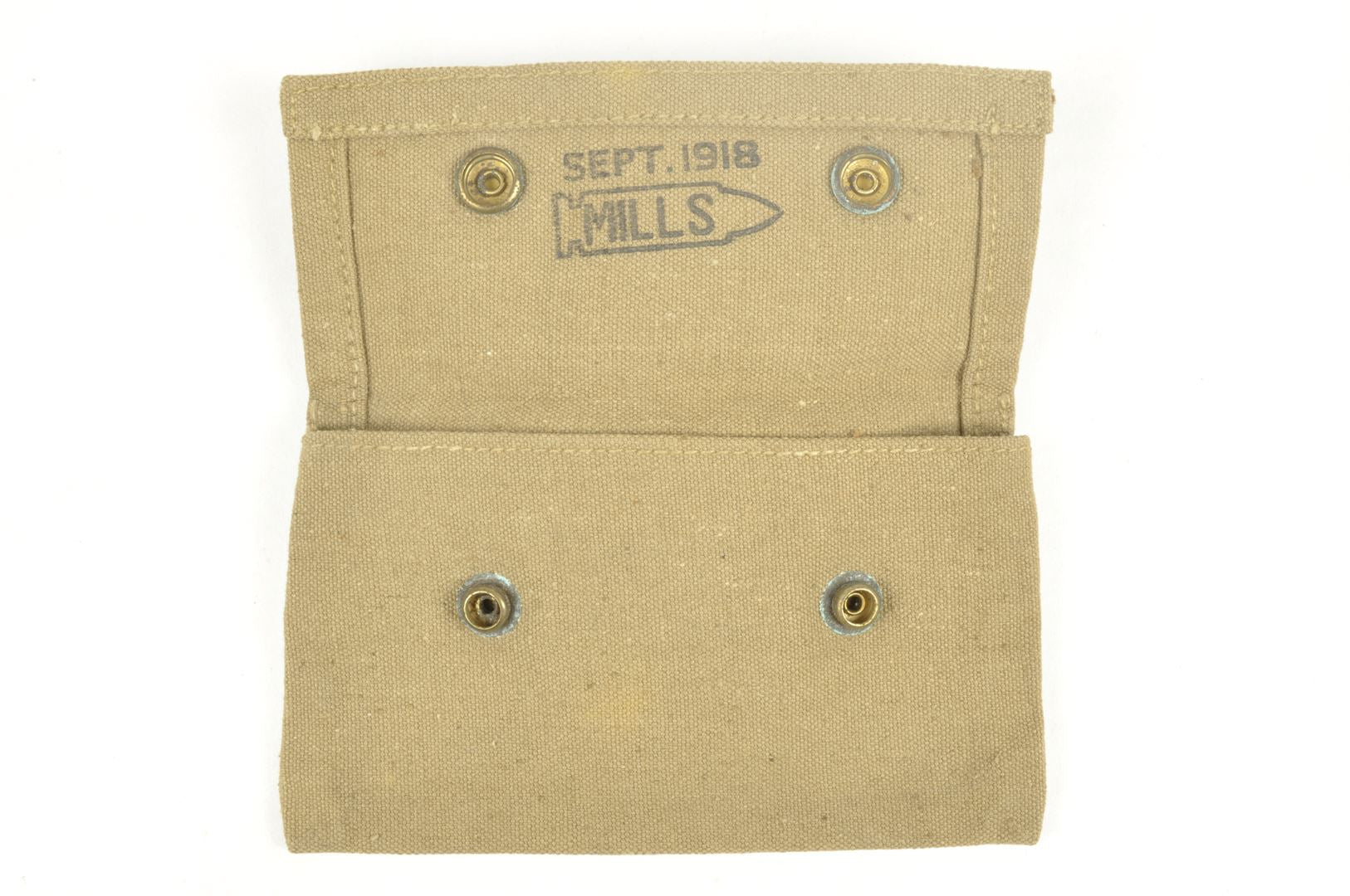 Pochette Médicale "Diagnostic Tag Pouch" datée 1918 / neuve de stock