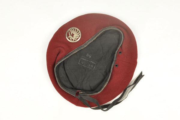 Béret rouge parachutistes en 3 parties