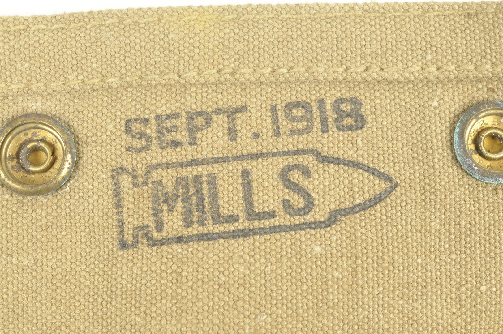 Pochette Médicale "Diagnostic Tag Pouch" datée 1918 / neuve de stock