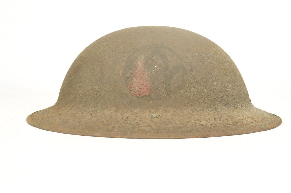 Casque US 17 sorti de grenier / double insignes 89th infantry division