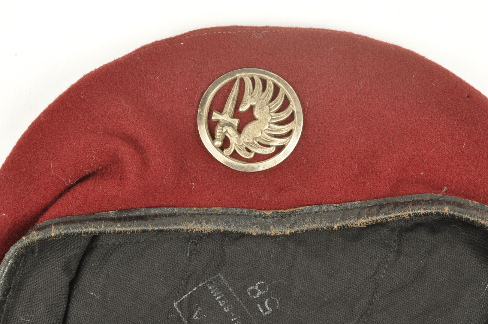 Béret rouge parachutistes en 3 parties