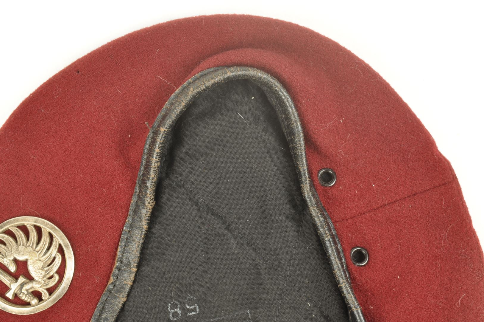 Béret rouge parachutistes en 3 parties