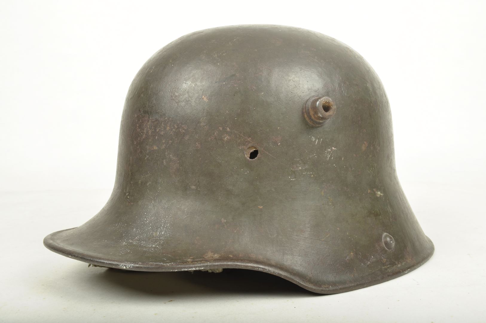 Casque Allemand modèle 1917 sorti de grenier