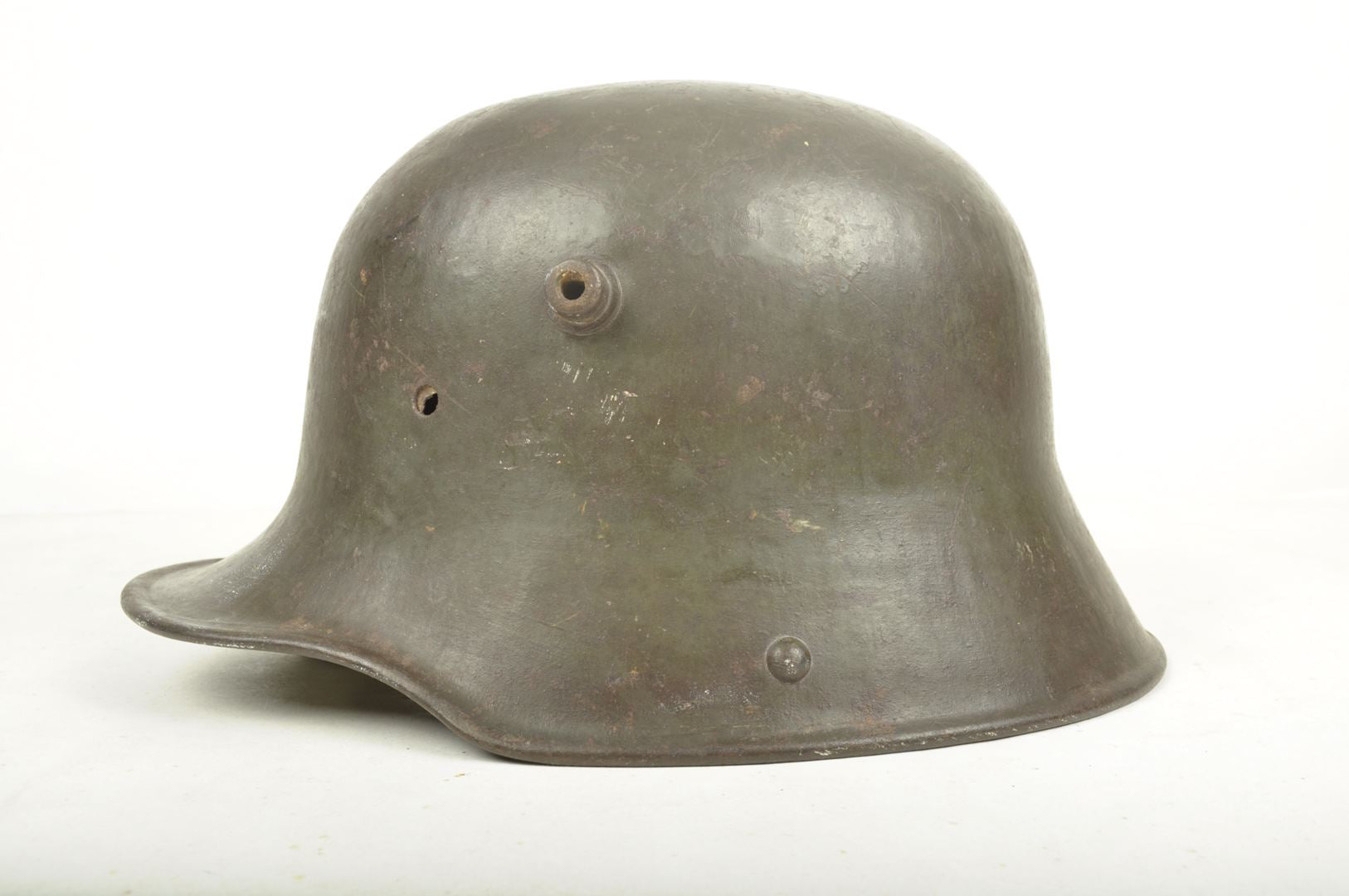 Casque Allemand modèle 1917 sorti de grenier