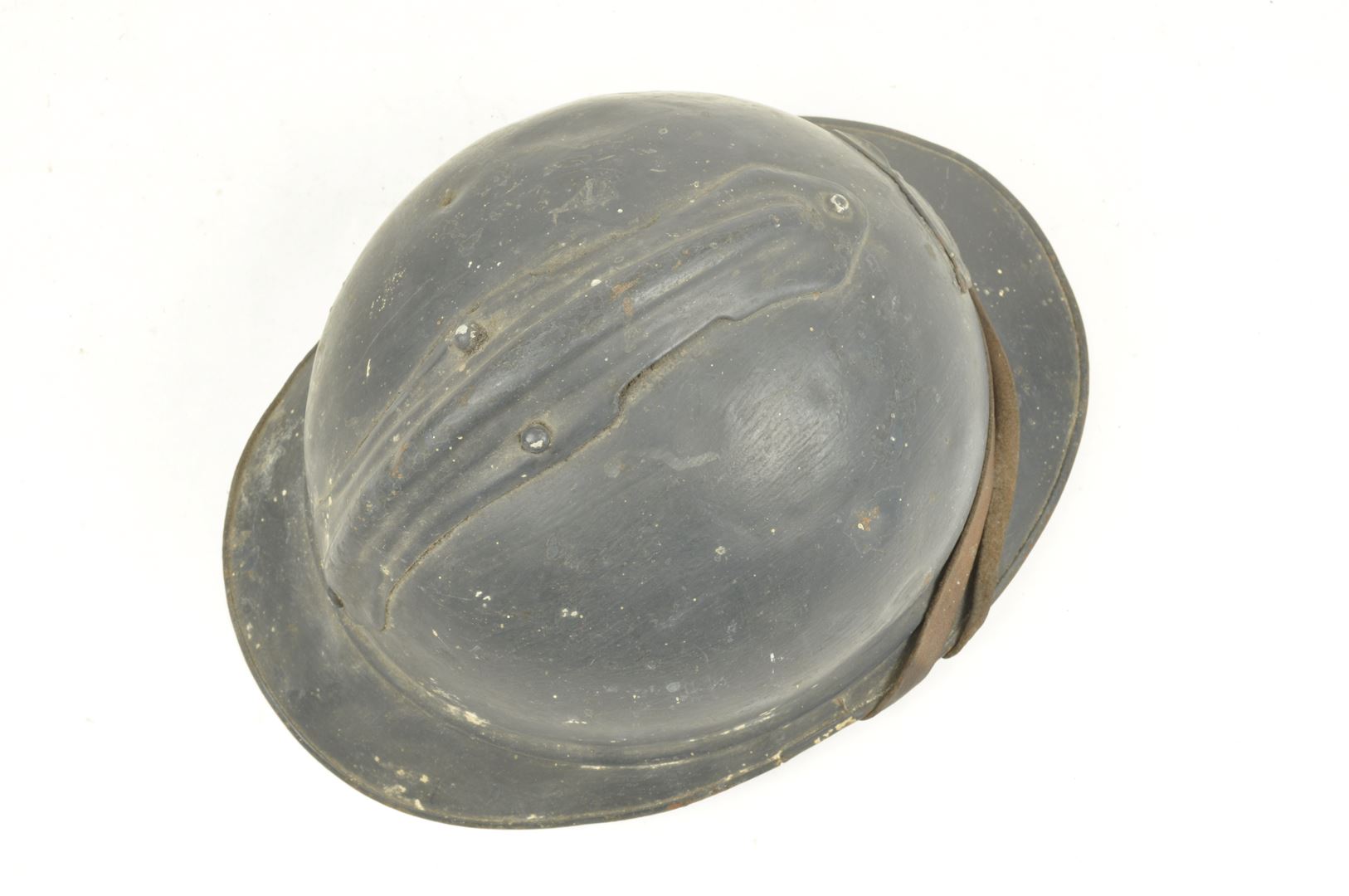 Casque Adrian de Chasseurs modèle 1915  sorti de grenier / Nominatif